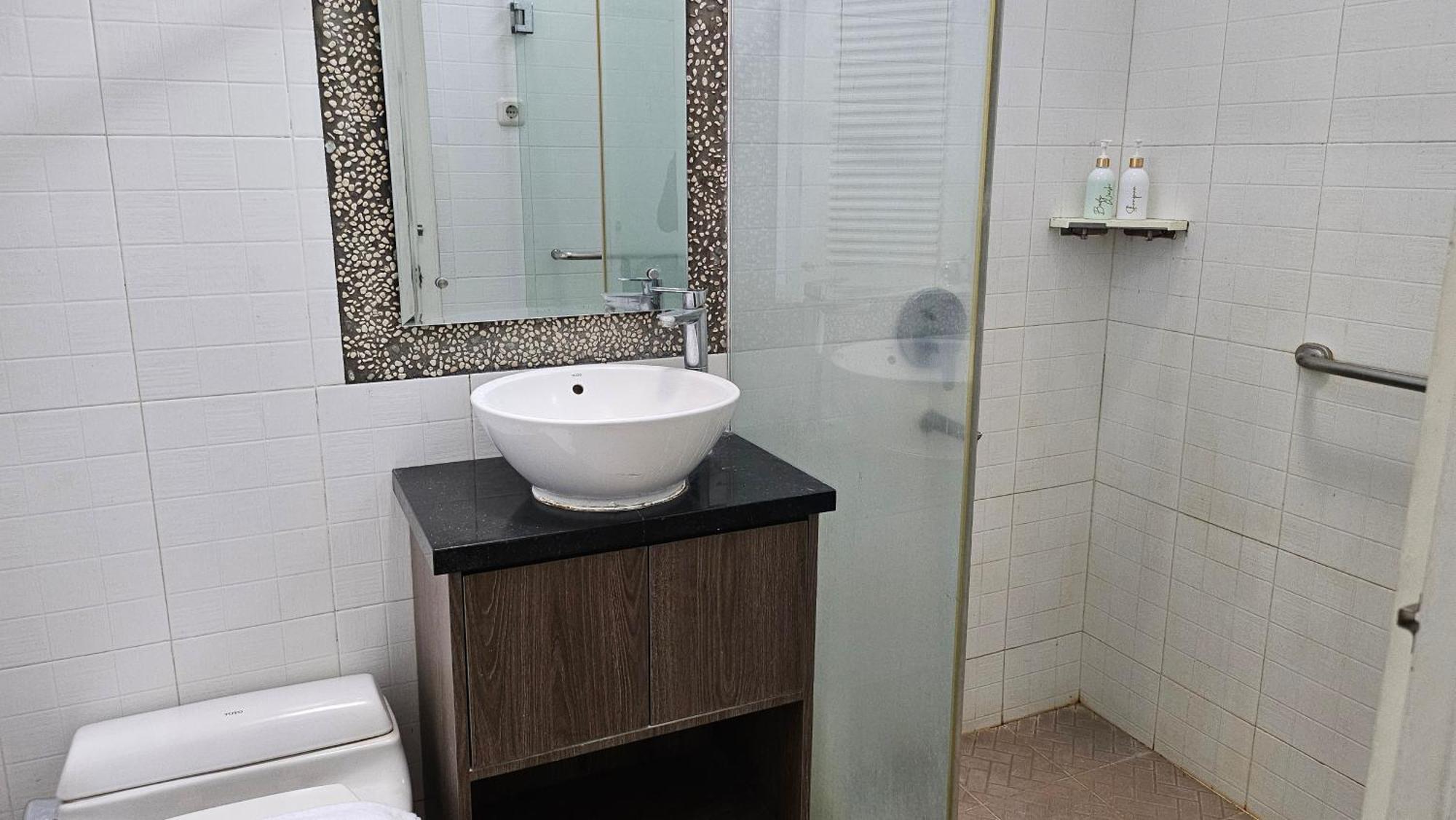 Surokarsan 9 House Yogyakarta Hotel Eksteriør billede