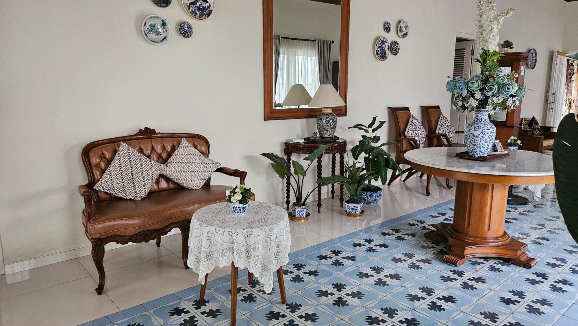 Surokarsan 9 House Yogyakarta Hotel Eksteriør billede